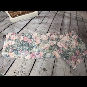 One Floral Window Valance